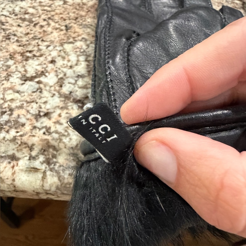 Gucci Nappa Leather Rabbit Fur Lined Gloves - Picture 6 of 9